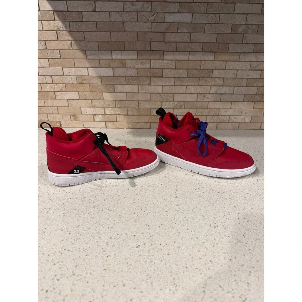Jordan Fadeaway Basketball Shoes Youth 4.5Y Gym Red‎